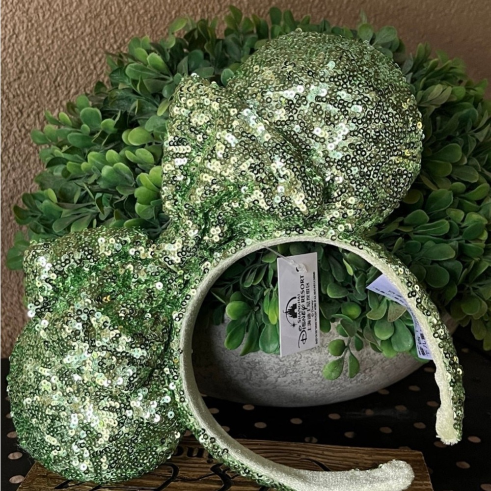 Disney Shanghai Parks Ears Headband Mint Green Sequins New